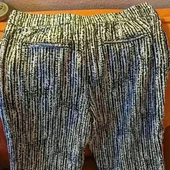 Faded Glory size M grey/white/black with drawstring waist casual - Picture 6 of 9